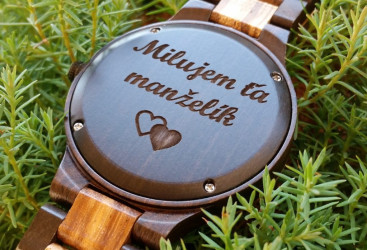 gravirovanie-manzelovi-z-lasky-vini