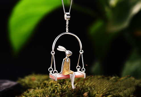 strieborne-privesky-banner-2-vini strieborne-privesky-banner-2-vini