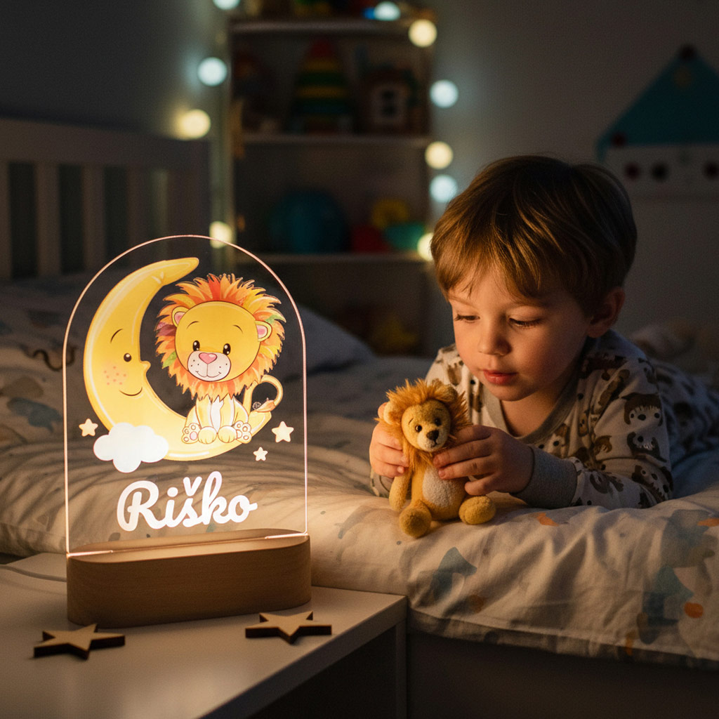 detska-nocna-lampa-s-vlastnym-menom-levik-19-vini