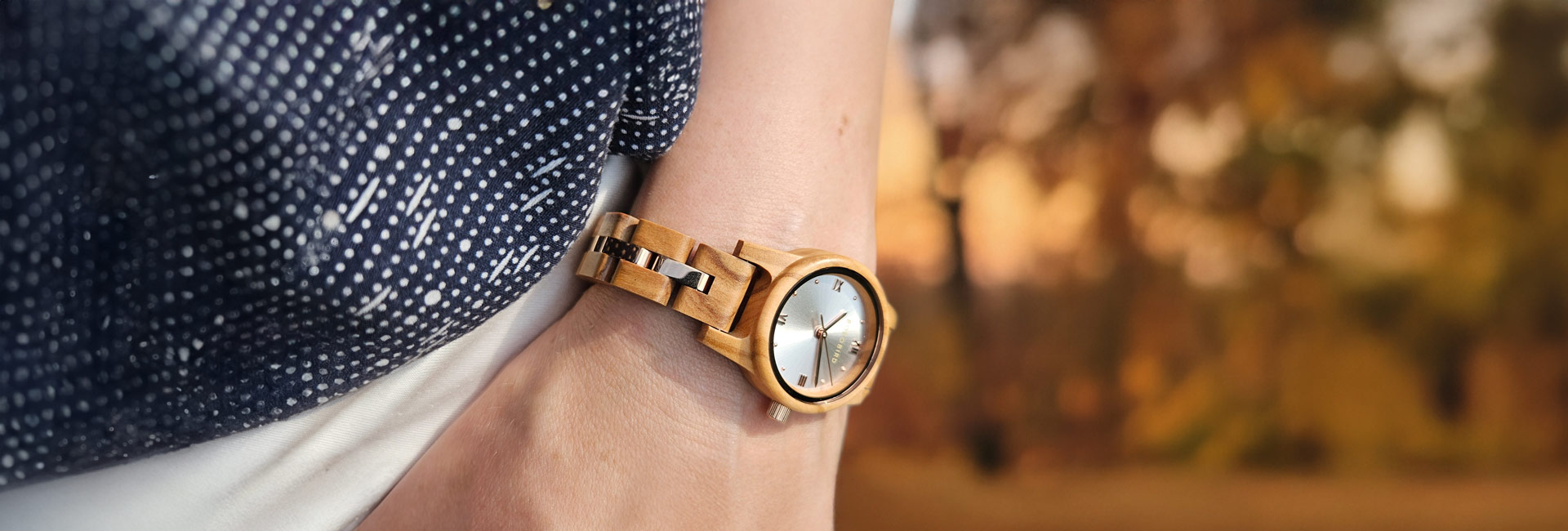 drevene-hodinky-kategoria-pre-zeny-banner-10-vini