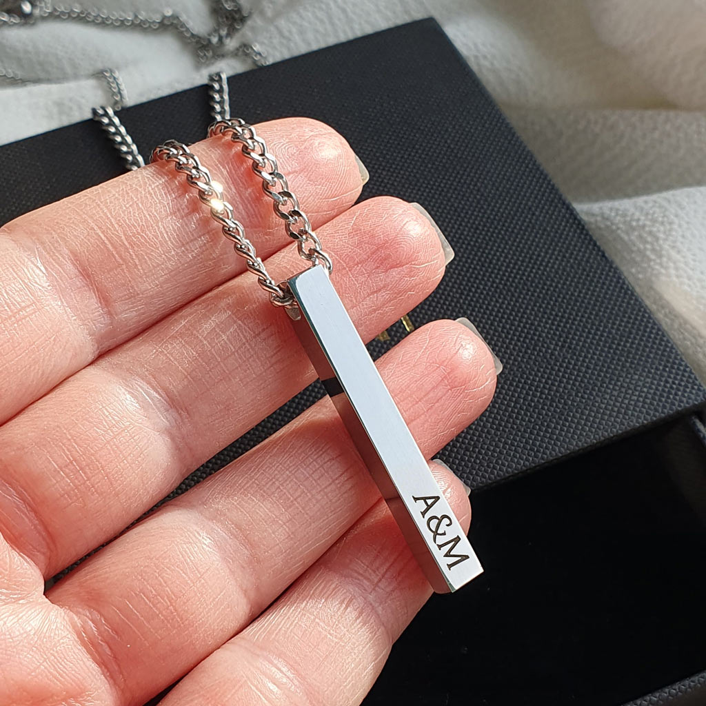 pansky-nahrdelnik-vertigo-personalizovany-z-chirurgickej-ocele-16-vini