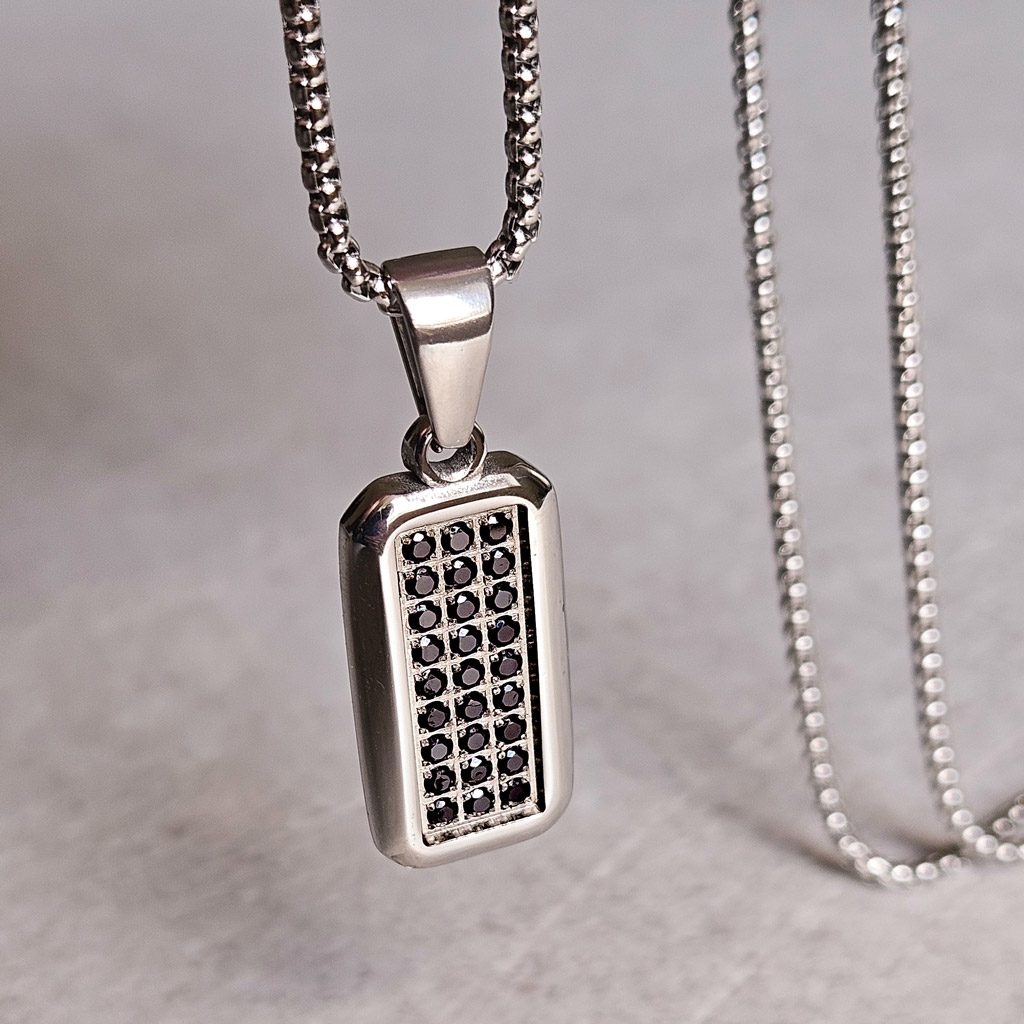pansky-nahrdelnik-monarch-personalizovany-z-chirurgickej-ocele-3-vini